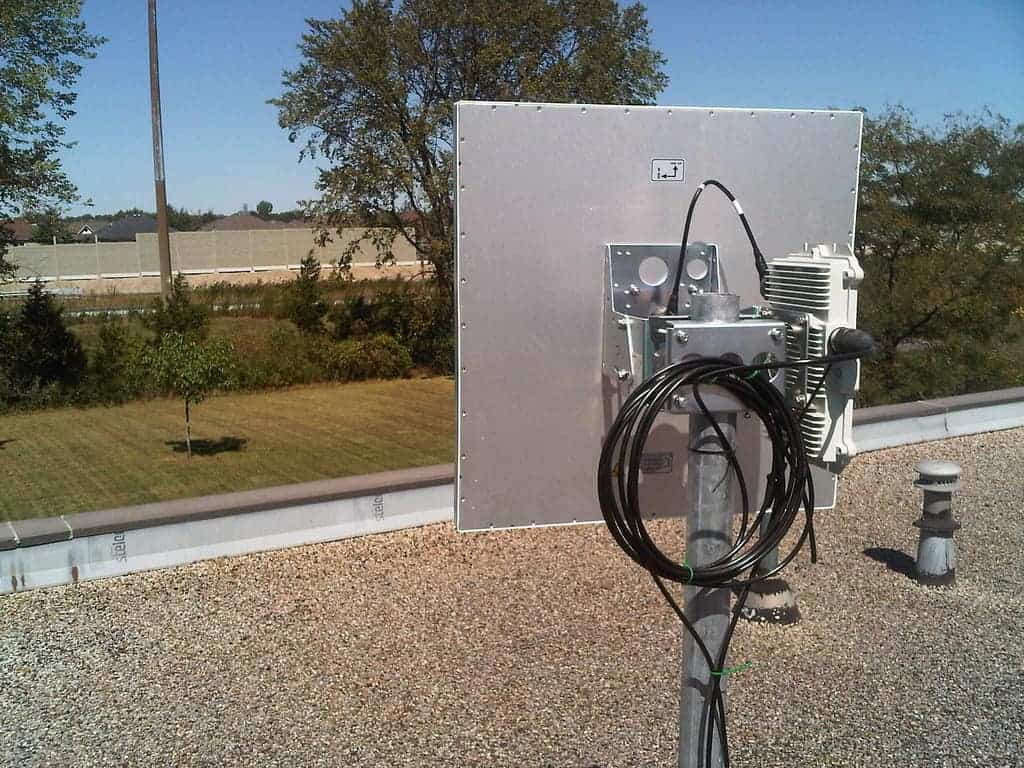 Fixed Wireless Antenna Image